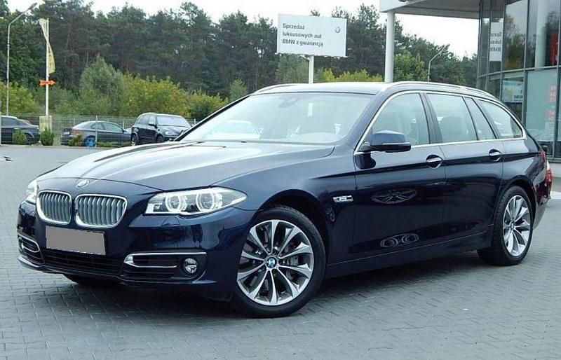 Niebieski (metalik) Używany 2014 BMW 530 Sedan/Limuzyna | 289 000 zł - Obraz 1/1