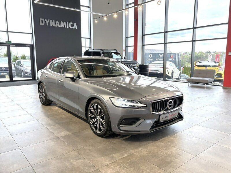 Srebrny Używany 2020 Volvo S60 Inscription Sedan/Limuzyna | 119 500 zł (Dobra cena) - Obraz 1/3