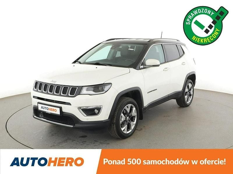 Biały Używany 2018 Jeep Compass SUV | 65 600 zł (Super Cena) - Obraz 1/3
