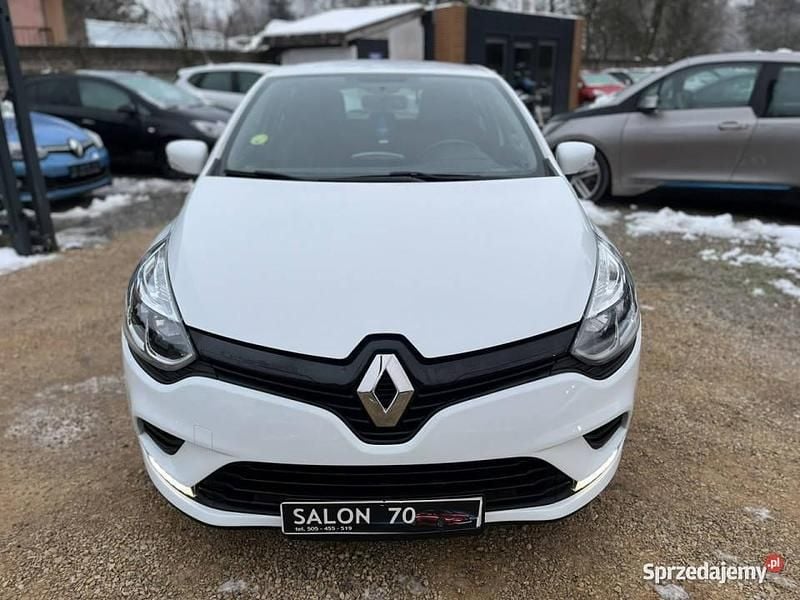 Biały (metalik) Używany 2019 Renault Clio IV Hatchback | 30 900 zł (Dobra cena) - Obraz 1/4