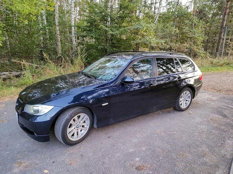 Używany BMW 318 2007 Niebieski Kombi