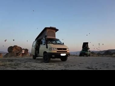 Beżowy Używany 2002 VW T4 Van | 58 000 zł - Obraz 1/4