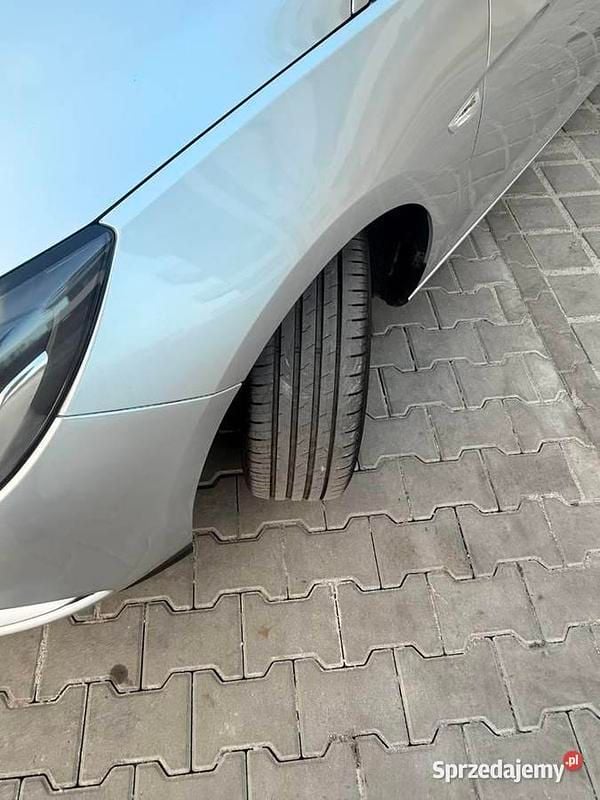 Używany Opel Astra Enjoy 105 KM (77 kW) 2018