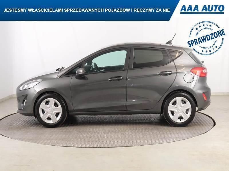Używany Ford Fiesta 2020 Szary Hatchback