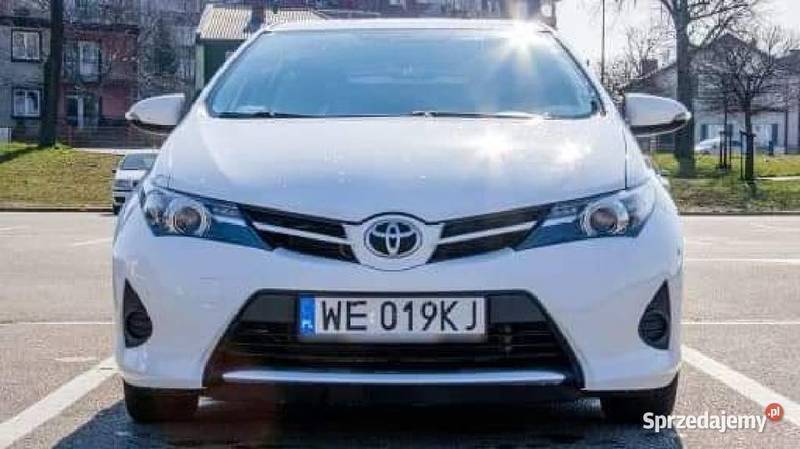 Używany 2015 Toyota Auris 1.6 Benzin (zł 28 900