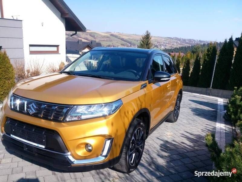 Używany Suzuki Vitara 129 KM (94 kW) 2022 Złoty SUV