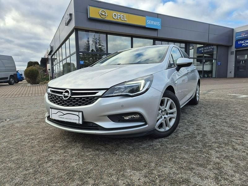 Srebrny Używany 2019 Opel Astra Hatchback | 48 900 zł (Uczciwa cena) - Obraz 1/4