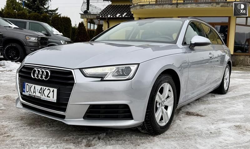 Szary metalik Używany 2016 Audi A4 Kombi | 45 900 zł (Dobra cena) - Obraz 1/4