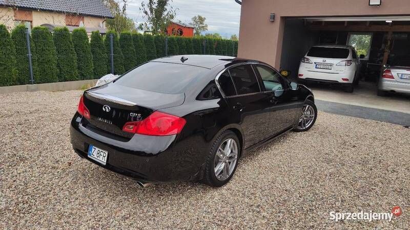 Używany Infiniti G37 2011 Coupe