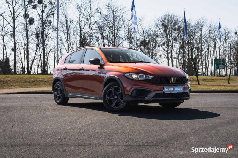 Pomarańczowy Używany 2021 Fiat Tipo Hatchback | 59 999 zł (Uczciwa cena) - Obraz 1/4