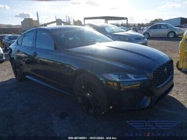 Inny kolor Używany 2022 Jaguar XF Sedan/Limuzyna | 95 630 zł - Obraz 1/3