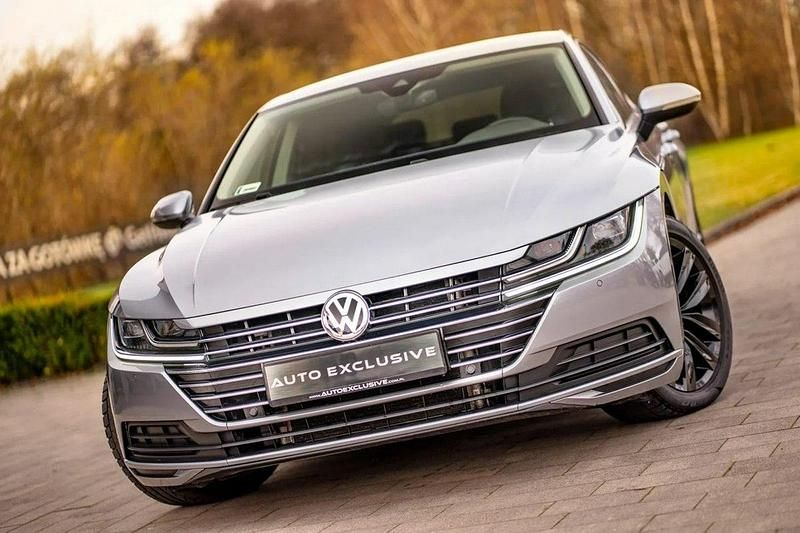 Używany VW Arteon 190 KM (139 kW) 2020 Srebrny Sedan/Limuzyna