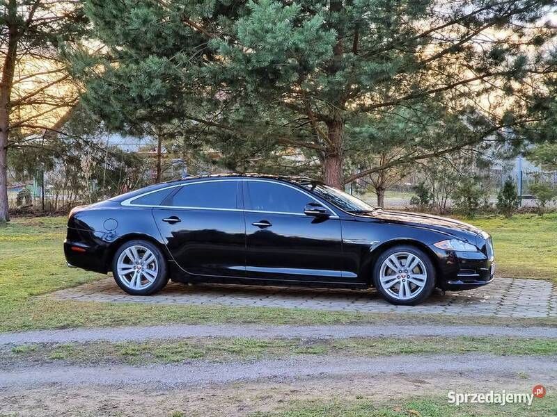 Używany 2015 Jaguar XJ Portfolio Sedan/Limuzyna | 89 000 zł - Obraz 1/4