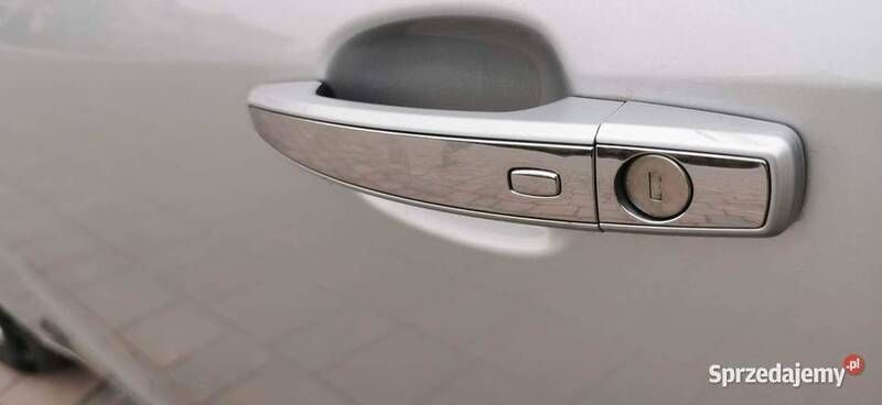 Używany Opel Insignia 2015 Srebrny Hatchback