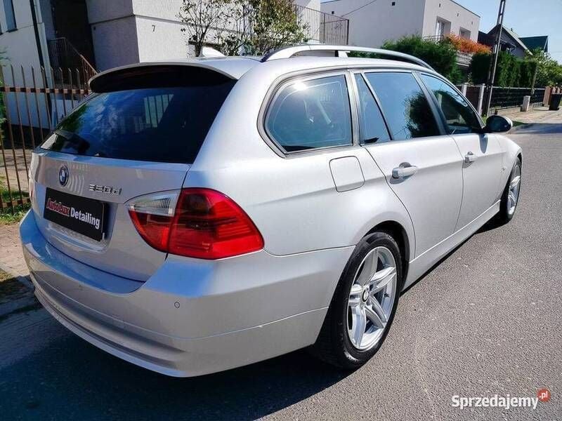 Srebrny Używany 2007 BMW 320 Kombi | 15 000 zł - Obraz 1/4
