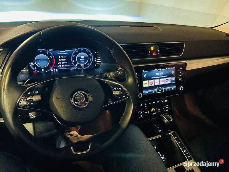 Czarny Używany 2020 Skoda Superb Sedan/Limuzyna | 89 800 zł (Dość drogi) - Obraz 1/4
