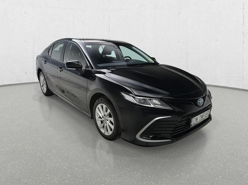 Czarny Używany 2022 Toyota Camry Sedan/Limuzyna | 61 400 zł (Super Cena) - Obraz 1/4