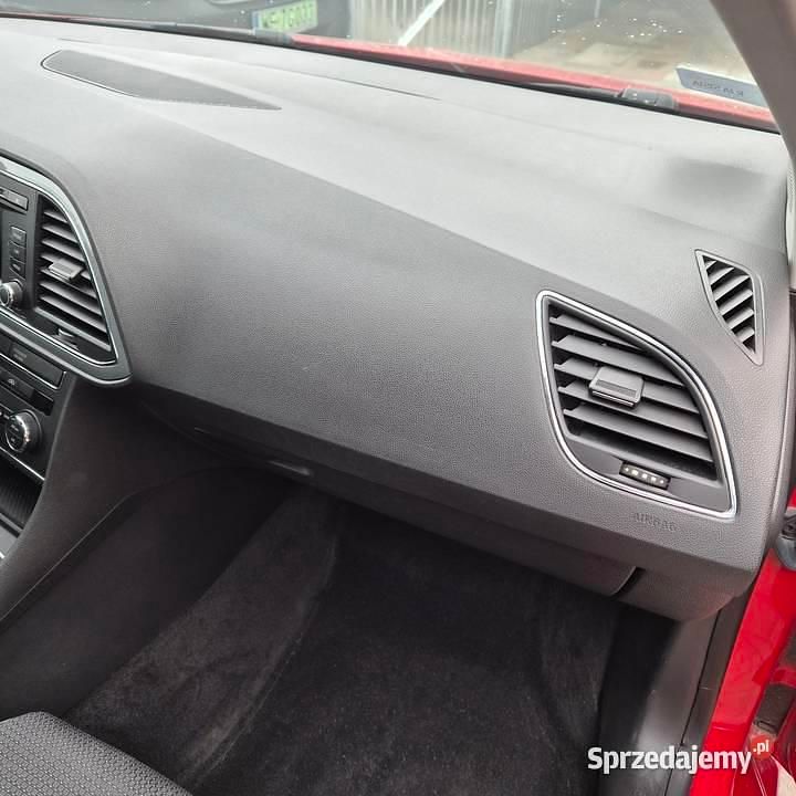 Używany Seat Leon FR 2014 Czerwony Hatchback