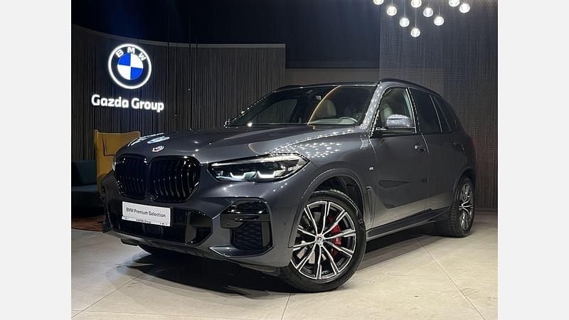 Szary arktyczny z brylantowym połyskiem metalizowany Używany 2022 BMW X5 Shadowline SUV | 239 900 zł (Uczciwa cena) - Obraz 1/3