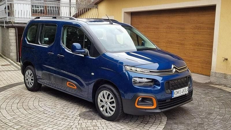Używany Citroën Berlingo 102 KM (75 kW) 2020 Niebieski Minivan