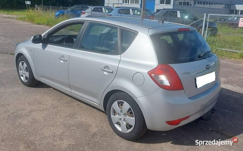 Używany 2011 Kia Ceed | 18 900 zł (Super Cena) - Obraz 1/4