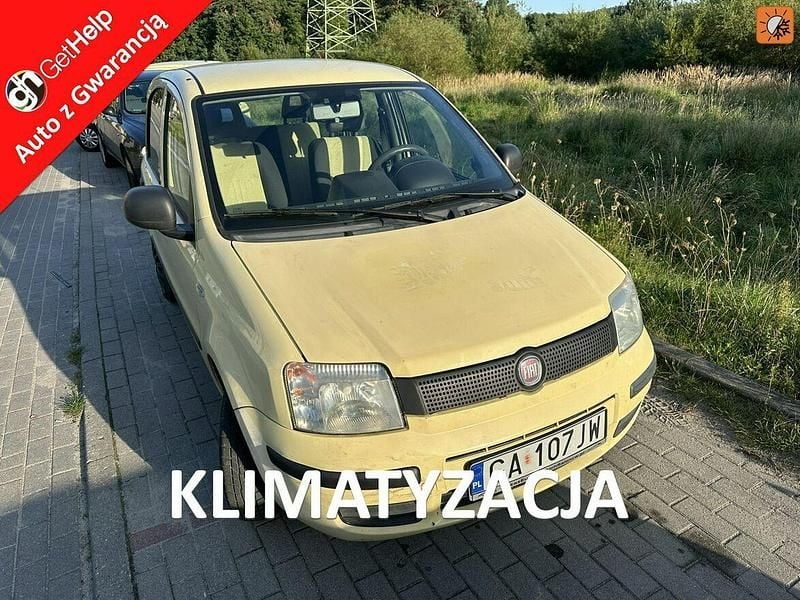 Żółtozłoty Używany 2011 Fiat Panda Hatchback | 9800 zł (Dobra cena) - Obraz 1/4