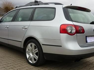 Używany VW Passat 140 KM (102 kW) 2006 Sedan/Limuzyna