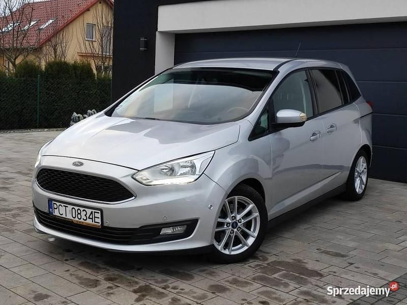 Srebrny Używany 2017 Ford Grand C-Max Minivan | 39 900 zł (Uczciwa cena) - Obraz 1/4