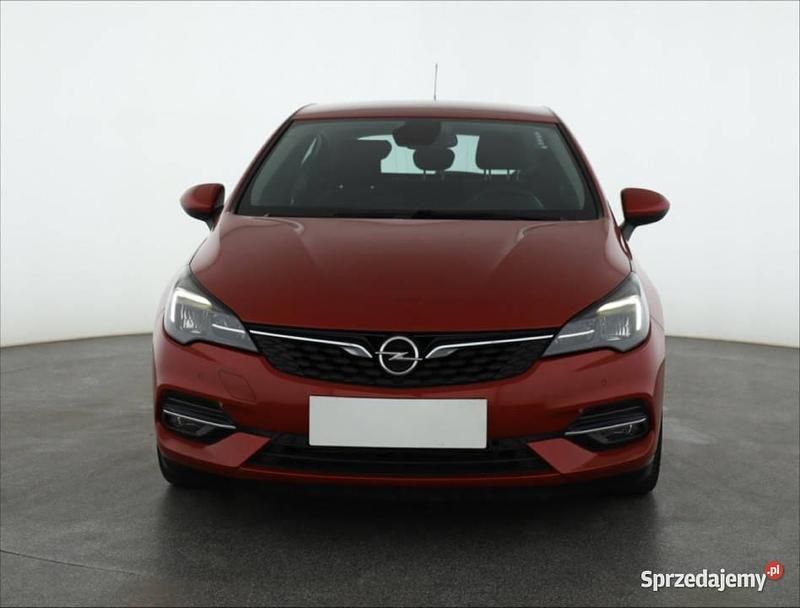 Bordowy Używany 2019 Opel Astra Hatchback | 39 999 zł (Uczciwa cena) - Obraz 1/4