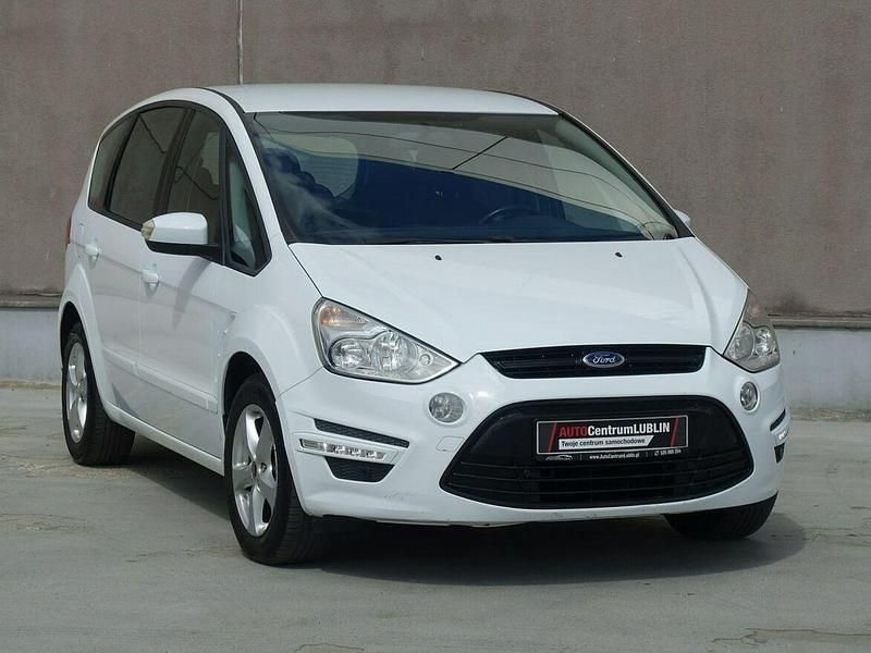 Biały Używany 2010 Ford S-MAX S Minivan | 30 500 zł (Uczciwa cena) - Obraz 1/4