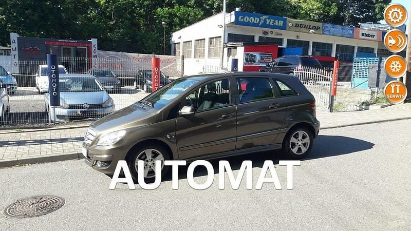 Inny (metalik) Używany 2009 Mercedes B200 Minivan | 24 999 zł - Obraz 1/4
