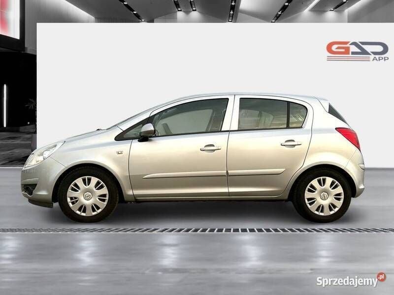Używany Opel Corsa 2007 Srebrny Hatchback