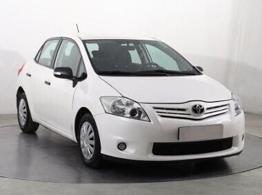 Biały Używany 2012 Toyota Auris Hatchback | 14 999 zł (Super Cena) - Obraz 1/4