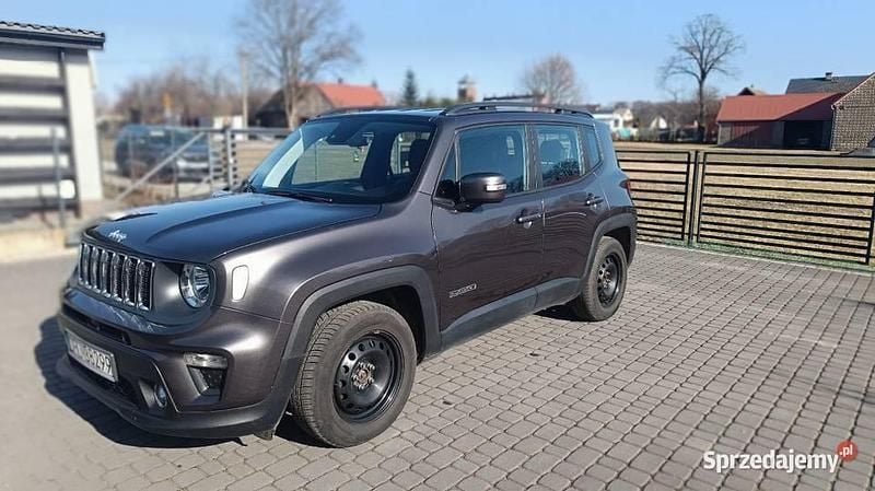 Używany Jeep Renegade 120 KM (88 kW) 2018 Szary SUV