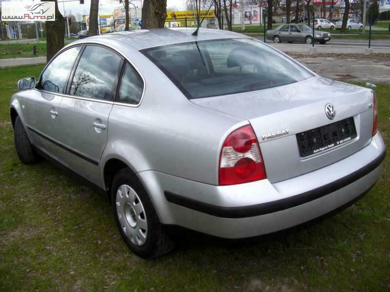 Używany VW Passat 115 KM (84 kW) 2001 Srebrny (metalik) Sedan/Limuzyna