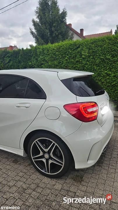 Używany 2013 Mercedes A200 | 48 000 zł - Obraz 1/4