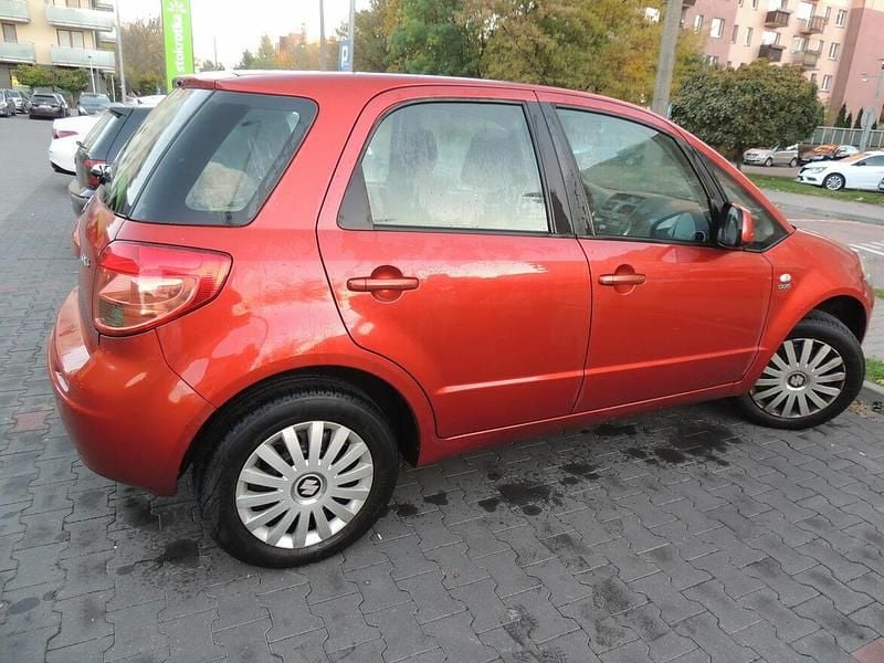 Używany Suzuki SX4 2009 Czerwony Hatchback