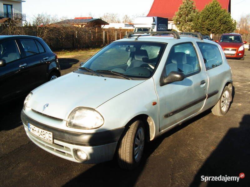 Używany Renault Clio II 1999 Srebrny Hatchback