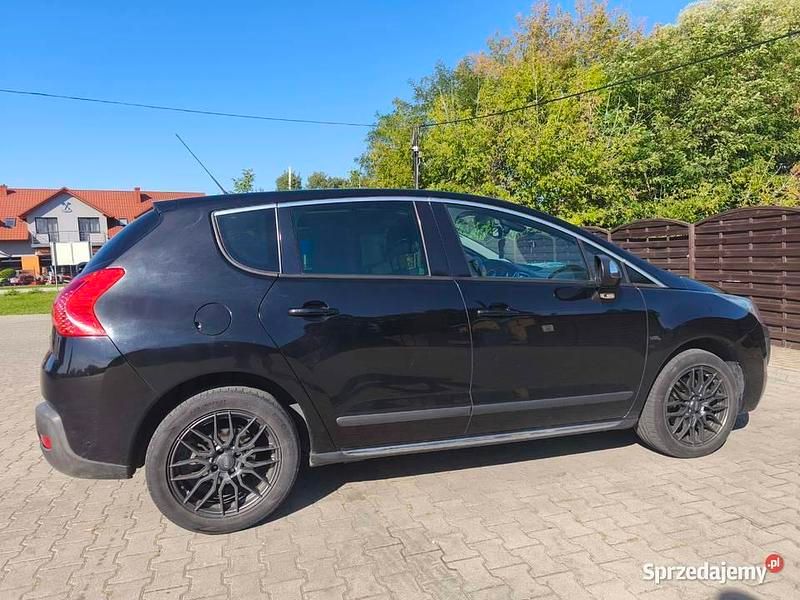 Czarny Używany 2009 Peugeot 3008 SUV | 22 000 zł - Obraz 1/4