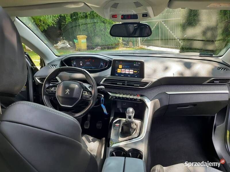 Używany Peugeot 3008 Allure 130 KM (95 kW) 2017 Szary SUV