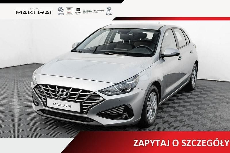 Używany Hyundai i30 120 KM (88 kW) 2022 Srebrny (metalik) Hatchback