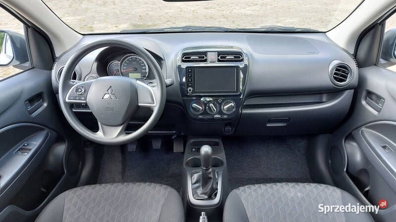 Używany Mitsubishi Space Star 71 KM (52 kW) 2023 Hatchback