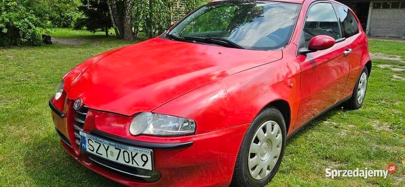 Czerwony Używany 2001 Alfa Romeo 147 Hatchback | 2500 zł (Dobra cena) - Obraz 1/4