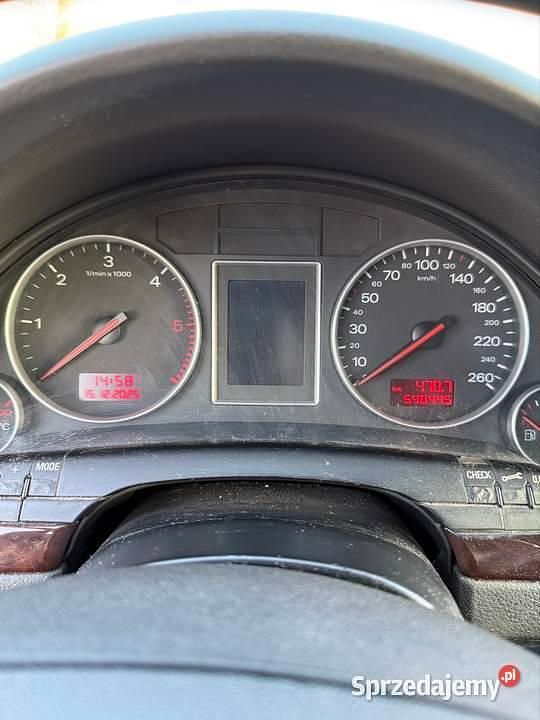 Używany Audi A4 2001 Czarny Sedan/Limuzyna