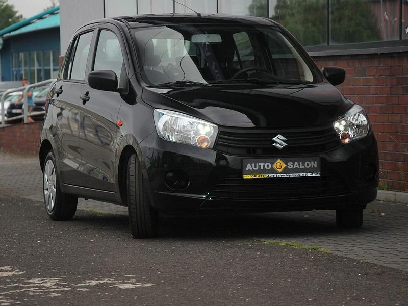 Używany Suzuki Celerio 68 KM (50 kW) 2019 Czarny (metalik, perła) Hatchback