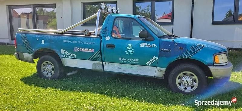 Używany 1997 Ford F250 Pickup | 11 000 zł - Obraz 1/4