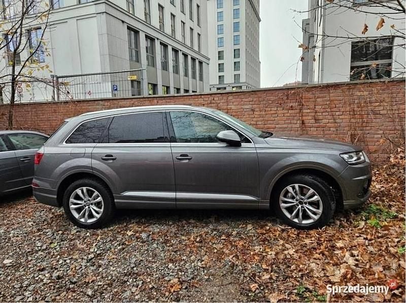 Używany 2017 Audi Q7 SUV | 51 100 zł - Obraz 1/3