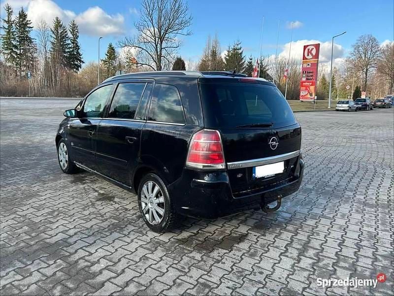 Używany Opel Zafira 2006 Minivan