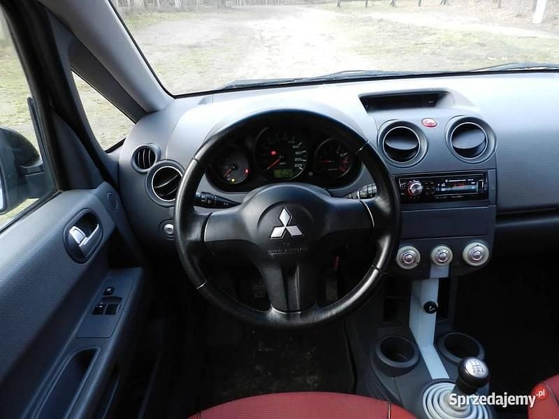 Niebieski Używany 2004 Mitsubishi Colt Hatchback | 8000 zł (Uczciwa cena) - Obraz 1/4