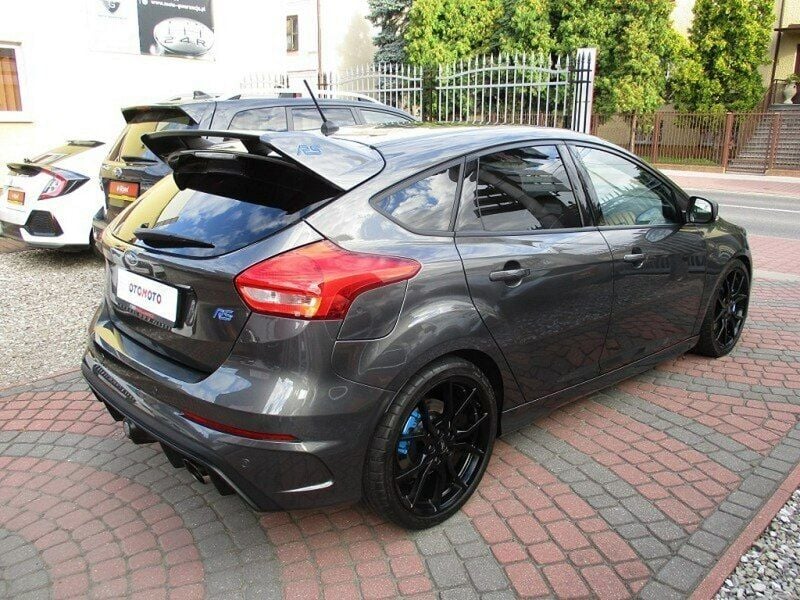 Używany Ford Focus 350 KM (257 kW) 2017 Grafitowy (metalik) Hatchback
